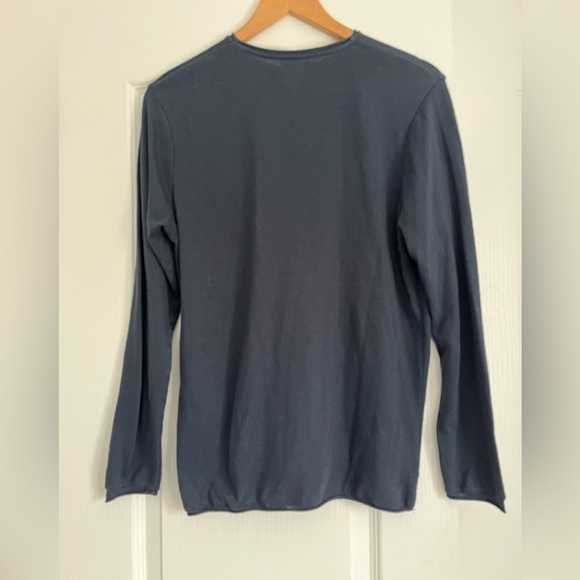 ZARA LIGHT SWEATER NAVY MEDIUM - Picture 3 of 4